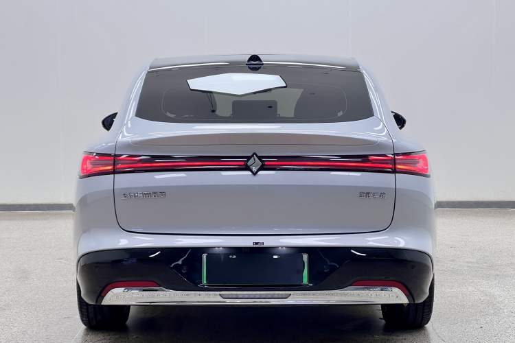 Used Baojun Enjoy 2025 Plug-in Hybrid 140km Luxury Edition Exterior 4