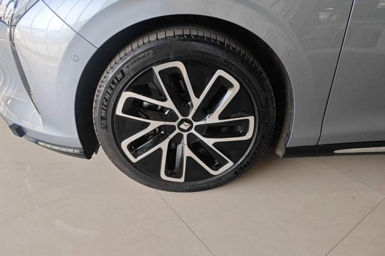 Used Baojun Enjoy 2025 All-Electric 600km Luxury Edition Exterior 7