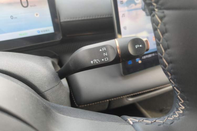 Used Baojun Enjoy 2025 All-Electric 600km Luxury Edition Gear Lever