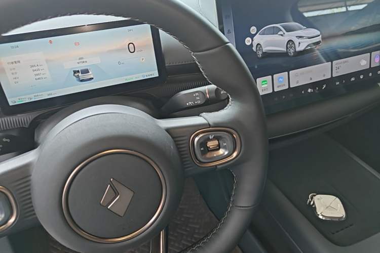 Used Baojun Enjoy 2025 Plug-in Hybrid 140km Luxury Edition Gear Lever
