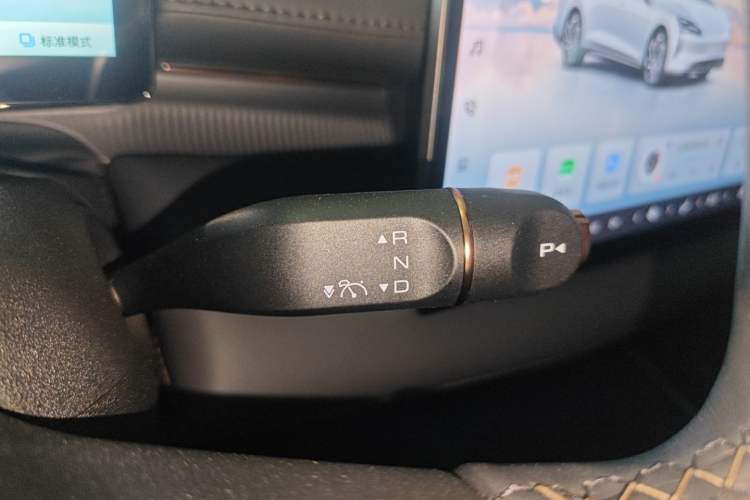 Used Baojun Enjoy 2025 All-Electric 600km Luxury Edition Gear Lever