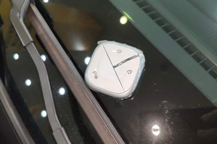 Used Baojun Enjoy 2025 Plug-in Hybrid 140km Luxury Edition Interior 1