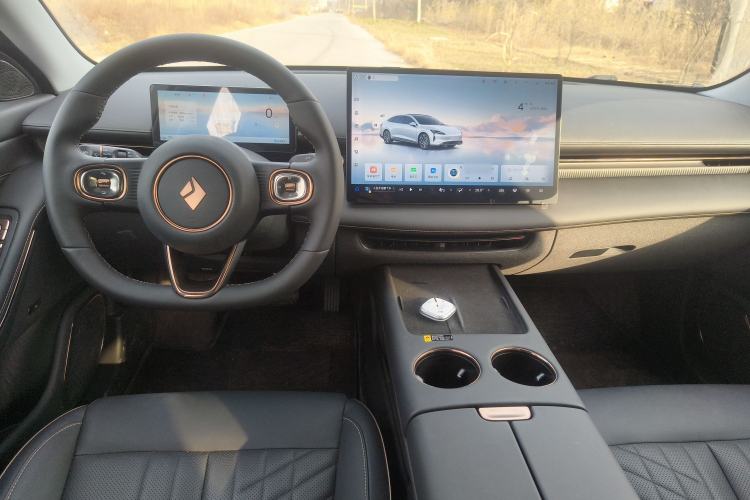 Used Baojun Enjoy 2025 All-Electric 600km Luxury Edition Interior 2