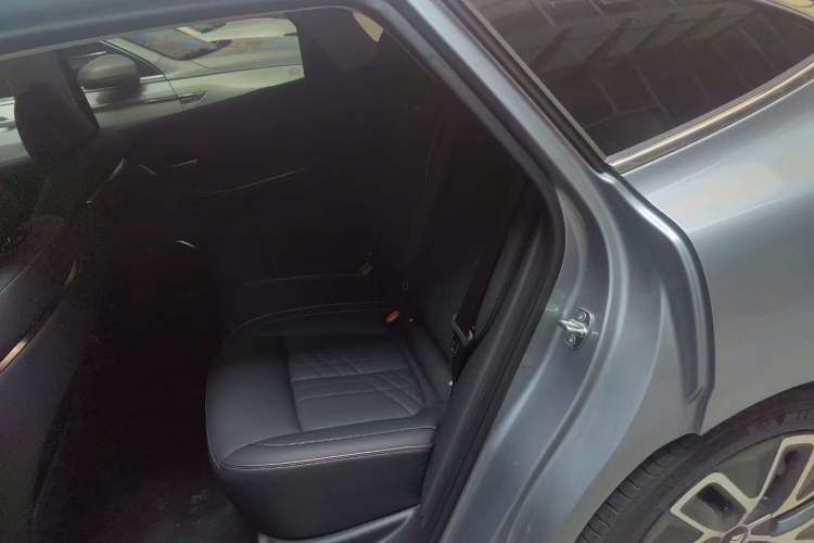 Used Baojun Enjoy 2025 All-Electric 600km Luxury Edition Interior 3
