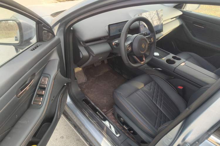 Used Baojun Enjoy 2025 All-Electric 600km Luxury Edition Interior 3