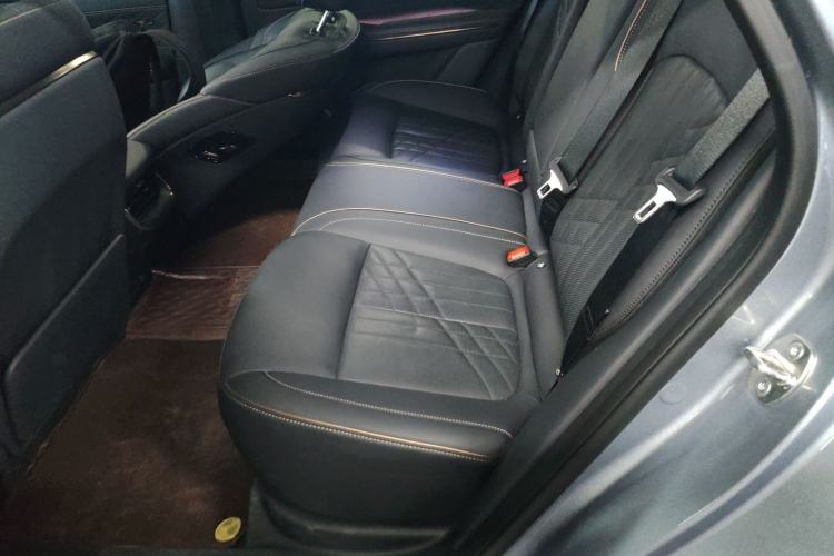 Used Baojun Enjoy 2025 Plug-in Hybrid 140km Luxury Edition Interior 4