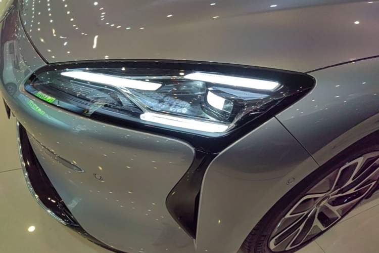 Used Baojun Enjoy 2025 All-Electric 600km Luxury Edition Left Front Headlight