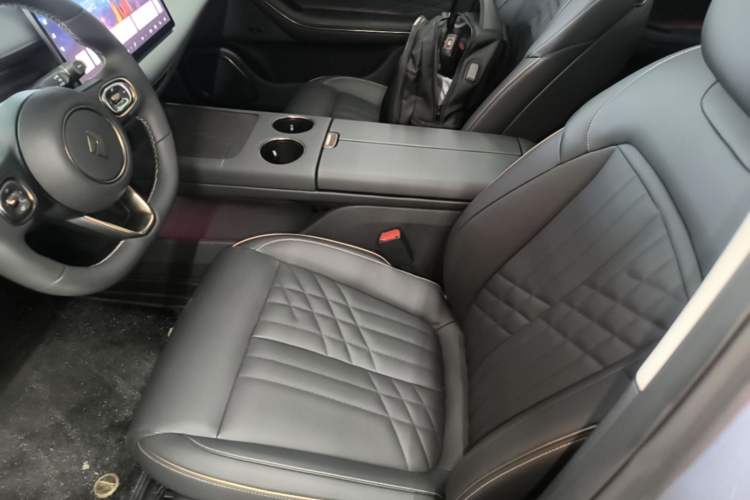 Used Baojun Enjoy 2025 All-Electric 600km Standard Version Left Front Seat