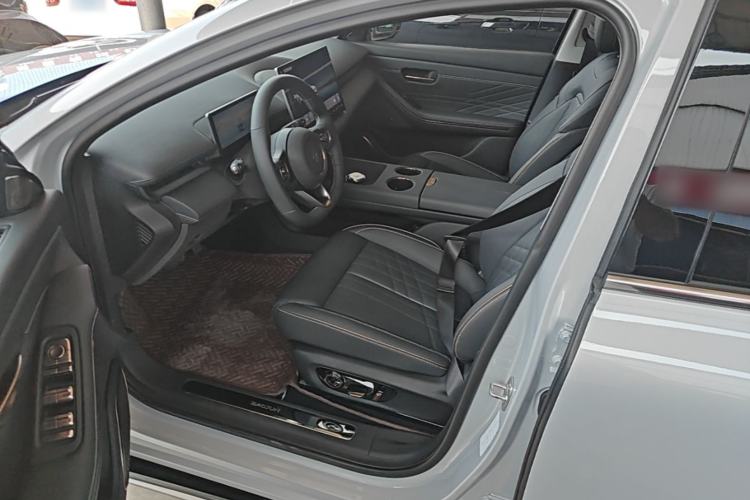 Used Baojun Enjoy 2025 Plug-in Hybrid 140km Luxury Edition Left Front Seat