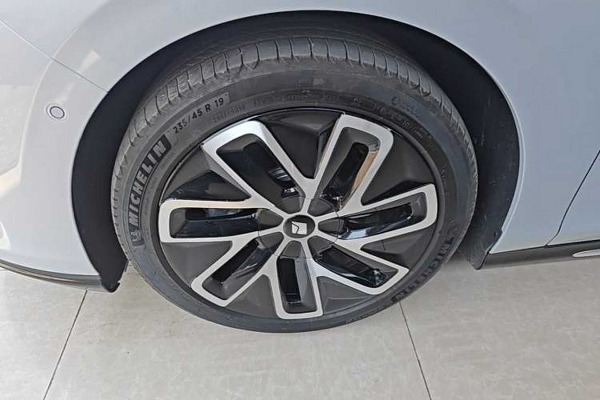 Used Baojun Enjoy 2025 Plug-in Hybrid 140km Luxury Edition Left Front Wheel Hub