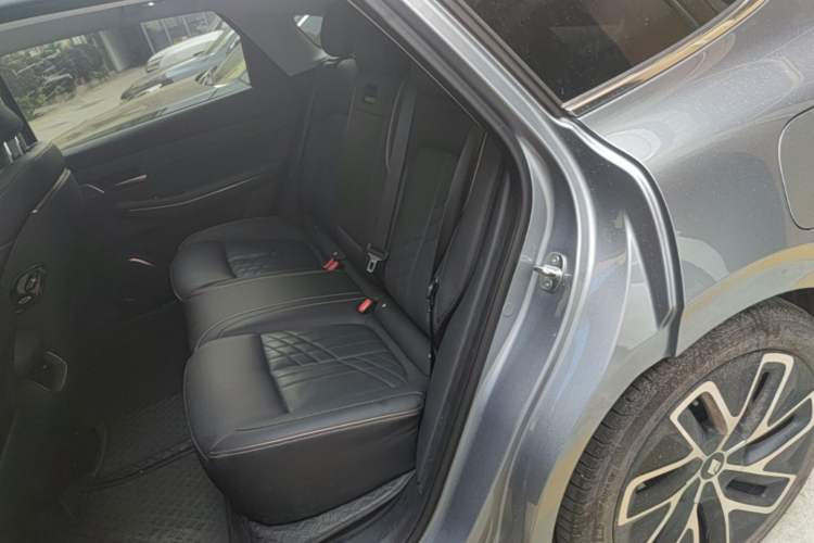 Used Baojun Enjoy 2025 All-Electric 600km Luxury Edition Left Rear Seat