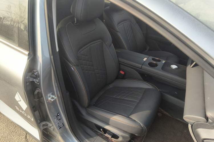 Used Baojun Enjoy 2025 All-Electric 600km Luxury Edition Right Front Seat