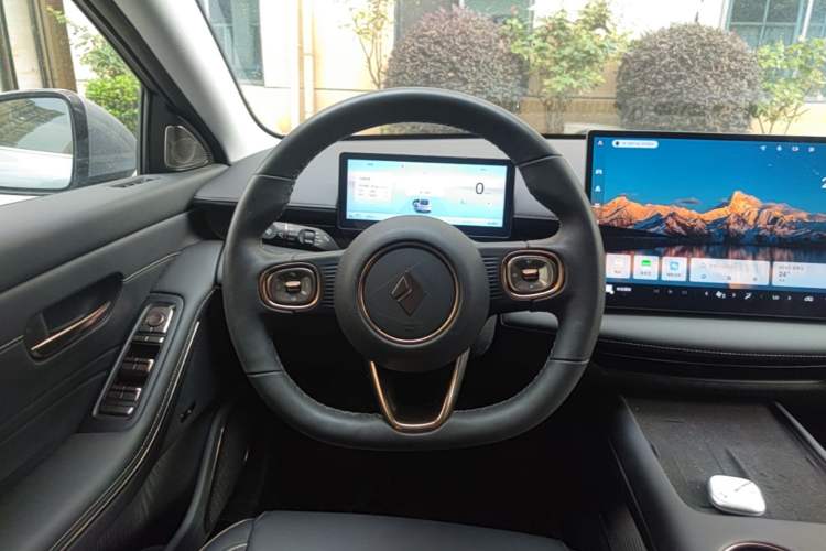 Used Baojun Enjoy 2025 All-Electric 600km Luxury Edition Steering Wheel