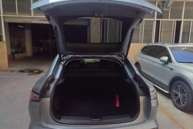 Used Baojun Enjoy 2025 All-Electric 600km Luxury Edition Trunk