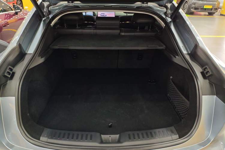 Used Baojun Enjoy 2025 Plug-in Hybrid 140km Luxury Edition Trunk