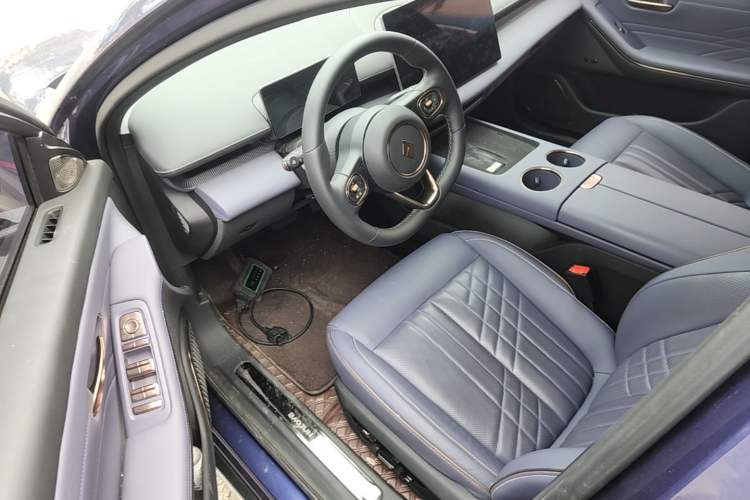 Used Baojun Enjoy 2025 Plug-in Hybrid 140km Luxury Edition Driver Seat