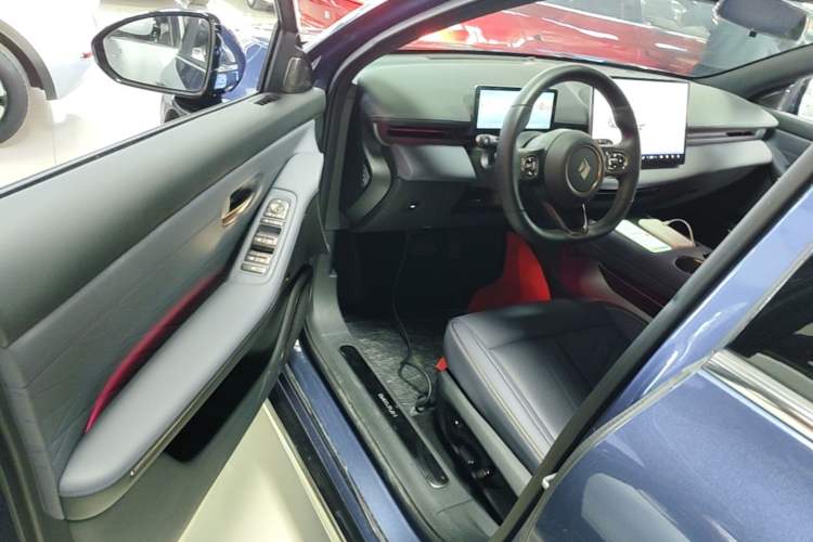 Used Baojun Enjoy 2025 Plug-in Hybrid 140km Luxury Edition Driver Seat