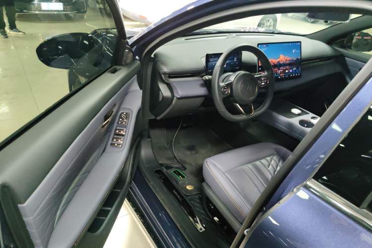 Used Baojun Enjoy 2025 All-Electric 600km Luxury Edition Driver Seat