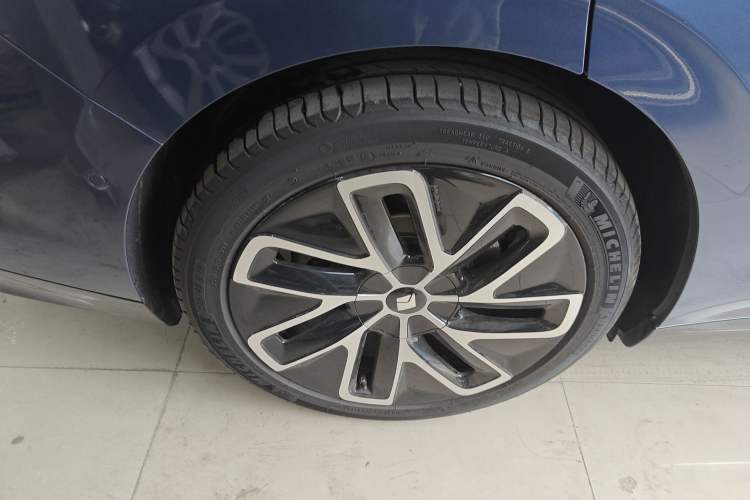 Used Baojun Enjoy 2025 Plug-in Hybrid 140km Luxury Edition Exterior 5