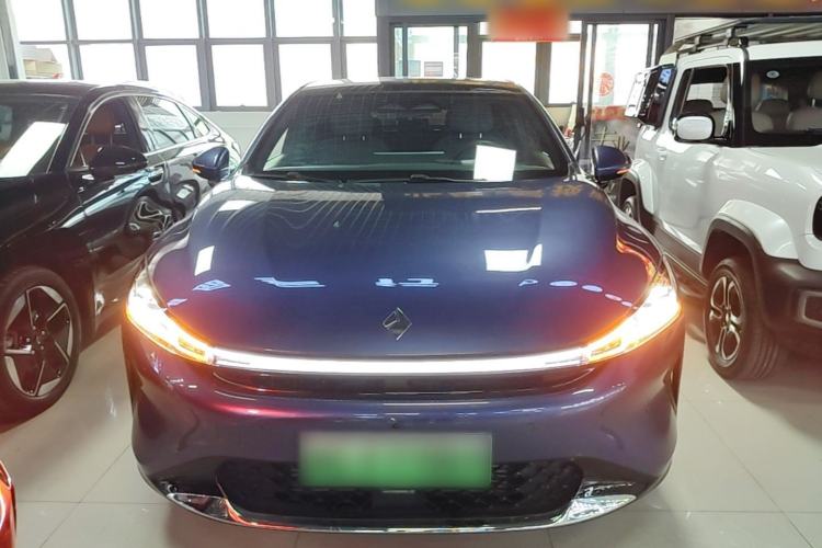 Used Baojun Enjoy 2025 Plug-in Hybrid 140km Luxury Edition Front