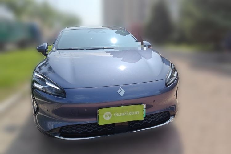 Used Baojun Enjoy 2025 All-Electric 600km Luxury Edition Front
