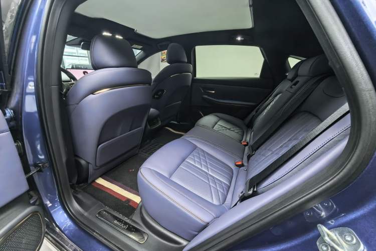 Used Baojun Enjoy 2025 Plug-in Hybrid 140km Luxury Edition Interior 4