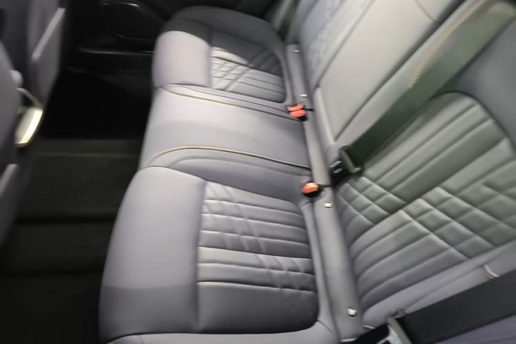 Used Baojun Enjoy 2025 All-Electric 600km Luxury Edition Left Rear Seat