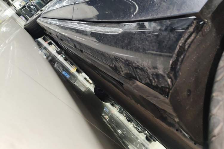 Used Baojun Enjoy 2025 All-Electric 600km Luxury Edition Left Side Sill