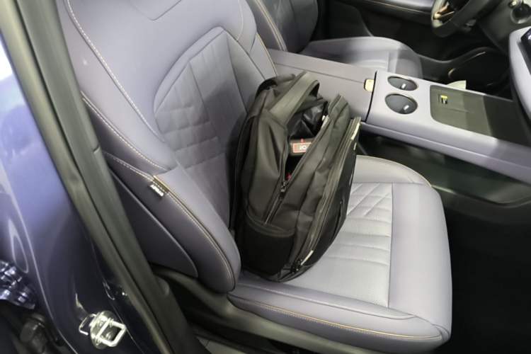 Used Baojun Enjoy 2025 All-Electric 600km Luxury Edition Right Front Seat