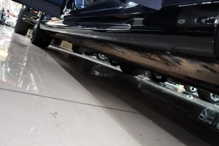 Used Baojun Enjoy 2025 Plug-in Hybrid 140km Luxury Edition Right Side Sill