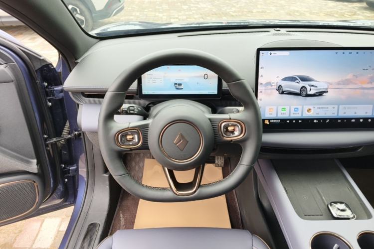 Used Baojun Enjoy 2025 Model Pure Electric 600km Official Vehicle Edition Steering Wheel