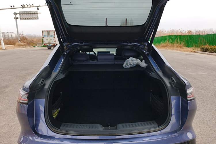 Used Baojun Enjoy 2025 All-Electric 600km Luxury Edition Trunk