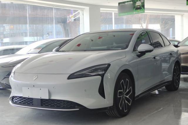 Used Baojun Enjoy 2025 All-Electric 600km Luxury Edition