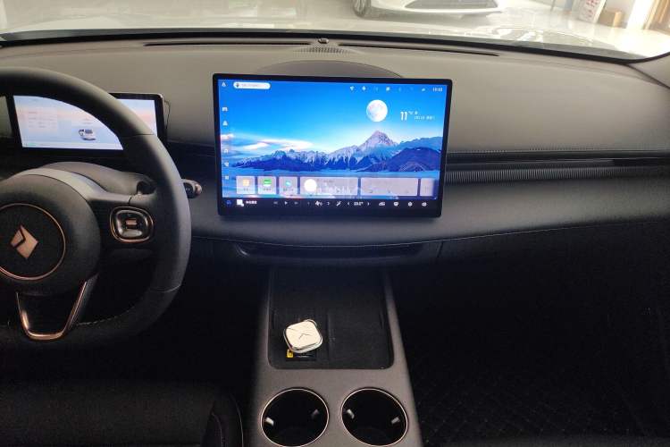 Used Baojun Enjoy 2025 All-Electric 600km Luxury Edition Audio And AC Panel