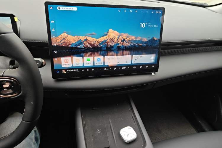 Used Baojun Enjoy 2025 All-Electric 600km Luxury Edition Audio And AC Panel