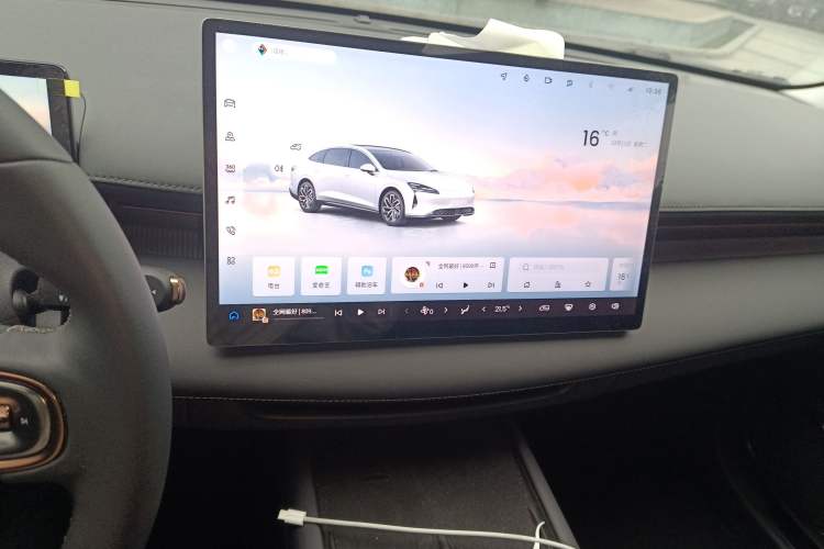 Used Baojun Enjoy 2025 All-Electric 600km Luxury Edition Audio And AC Panel