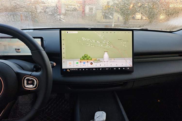 Used Baojun Enjoy 2025 Plug-in Hybrid 140km Luxury Edition Audio And AC Panel