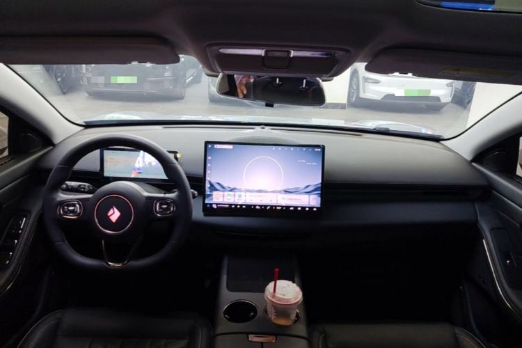 Used Baojun Enjoy 2025 All-Electric 600km Luxury Edition Center Console