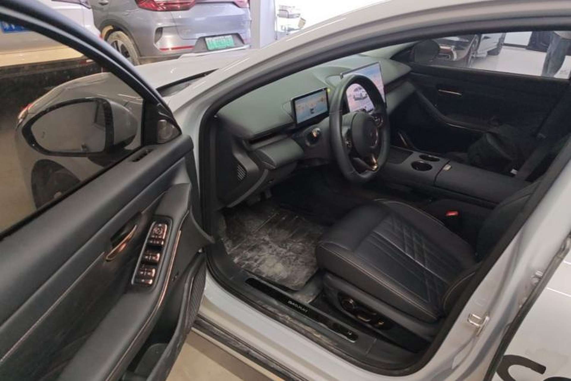 Used Baojun Enjoy 2025 Plug-in Hybrid 140km Luxury Edition Driver Seat