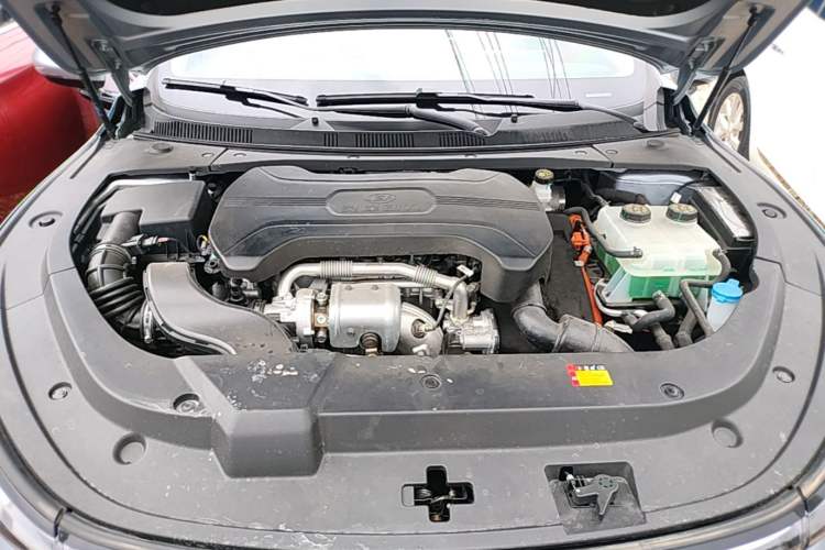 Used Baojun Enjoy 2025 Plug-in Hybrid 140km Luxury Edition Engine Bay