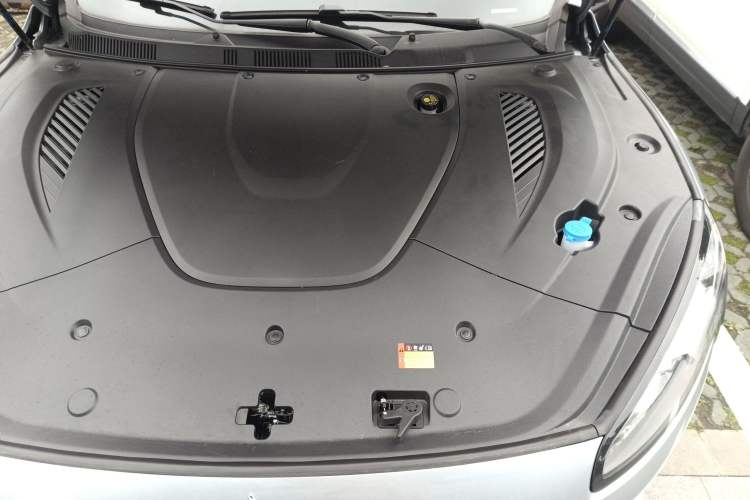 Used Baojun Enjoy 2025 All-Electric 600km Luxury Edition Engine Bay Left