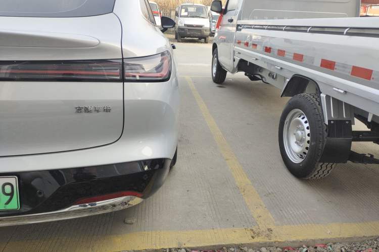 Used Baojun Enjoy 2025 All-Electric 600km Luxury Edition Exterior 3