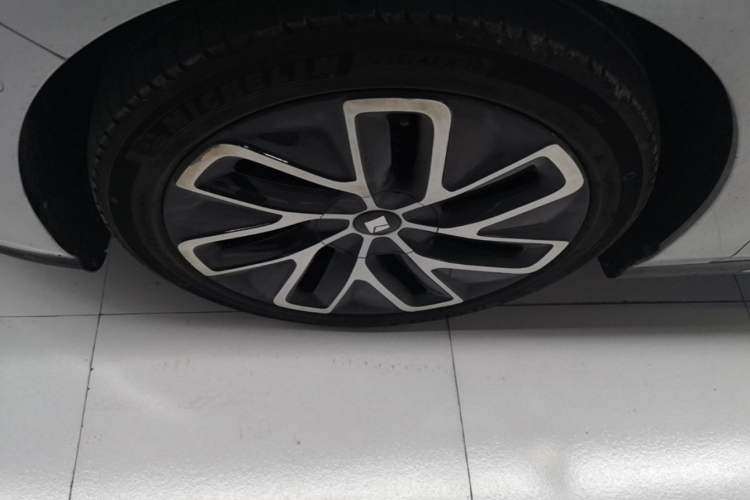 Used Baojun Enjoy 2025 All-Electric 600km Luxury Edition Exterior 4