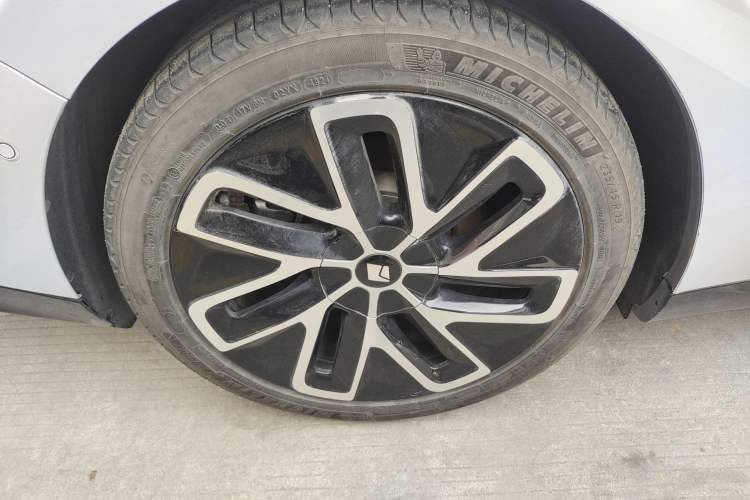 Used Baojun Enjoy 2025 All-Electric 600km Luxury Edition Exterior 5