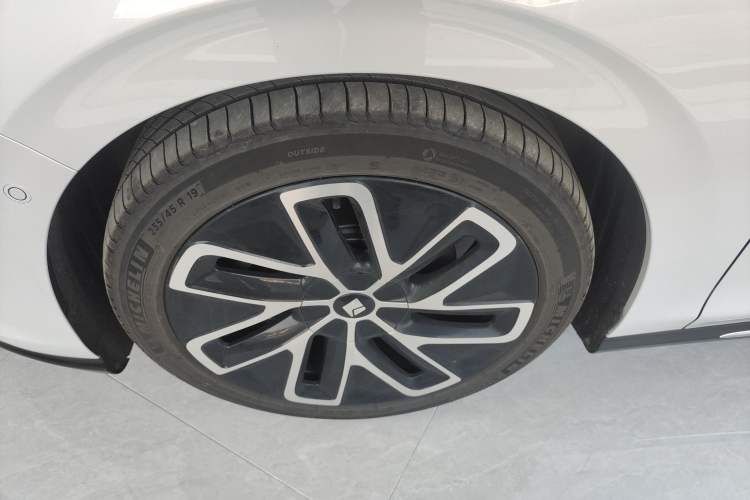 Used Baojun Enjoy 2025 All-Electric 600km Luxury Edition Exterior 7