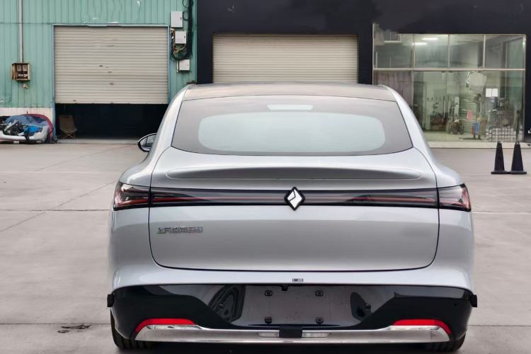 Used Baojun Enjoy 2025 Plug-in Hybrid 140km Luxury Edition Exterior 8