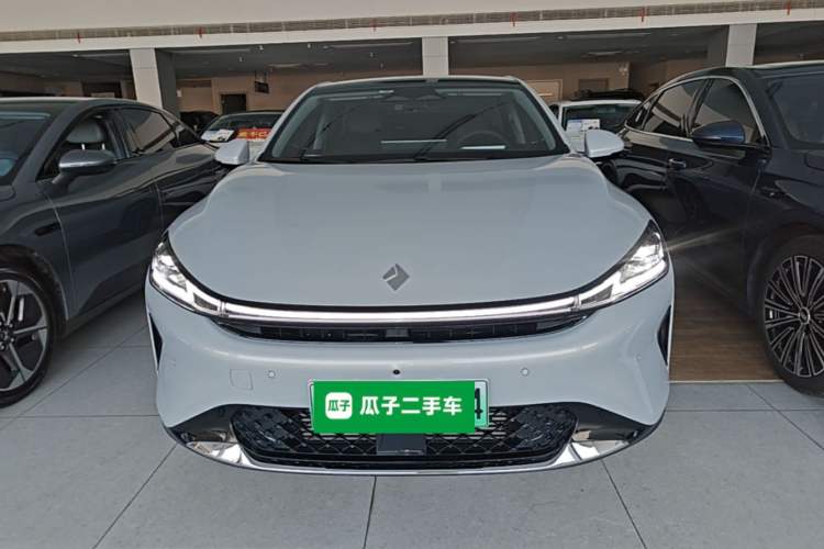 Used Baojun Enjoy 2025 Plug-in Hybrid 140km Luxury Edition Front