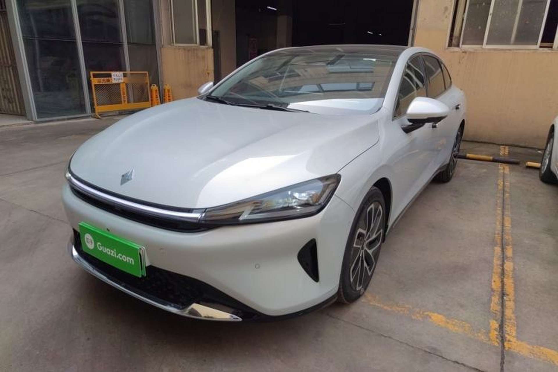 Used Baojun Enjoy 2025 Plug-in Hybrid 140km Luxury Edition Front Left 45 Deg