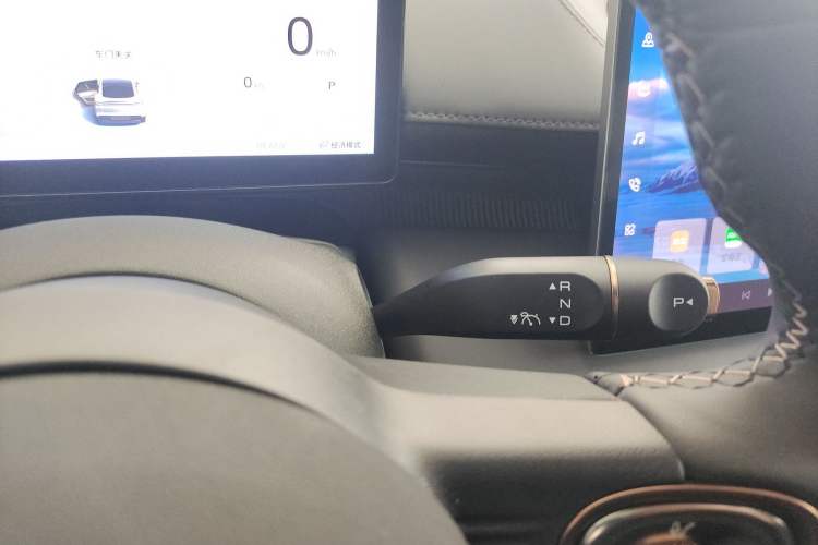 Used Baojun Enjoy 2025 All-Electric 600km Luxury Edition Gear Lever