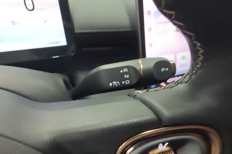 Used Baojun Enjoy 2025 Plug-in Hybrid 140km Luxury Edition Gear Lever